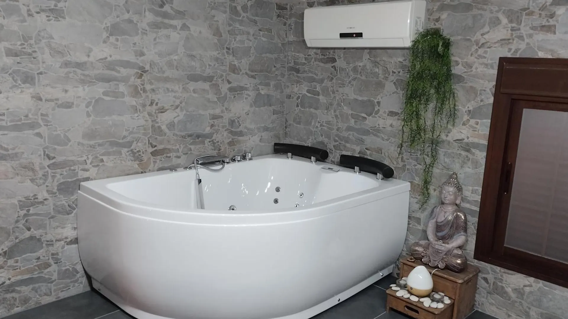 Estudio Jacuzzi Luz De Jerez Jerez de la Frontera
