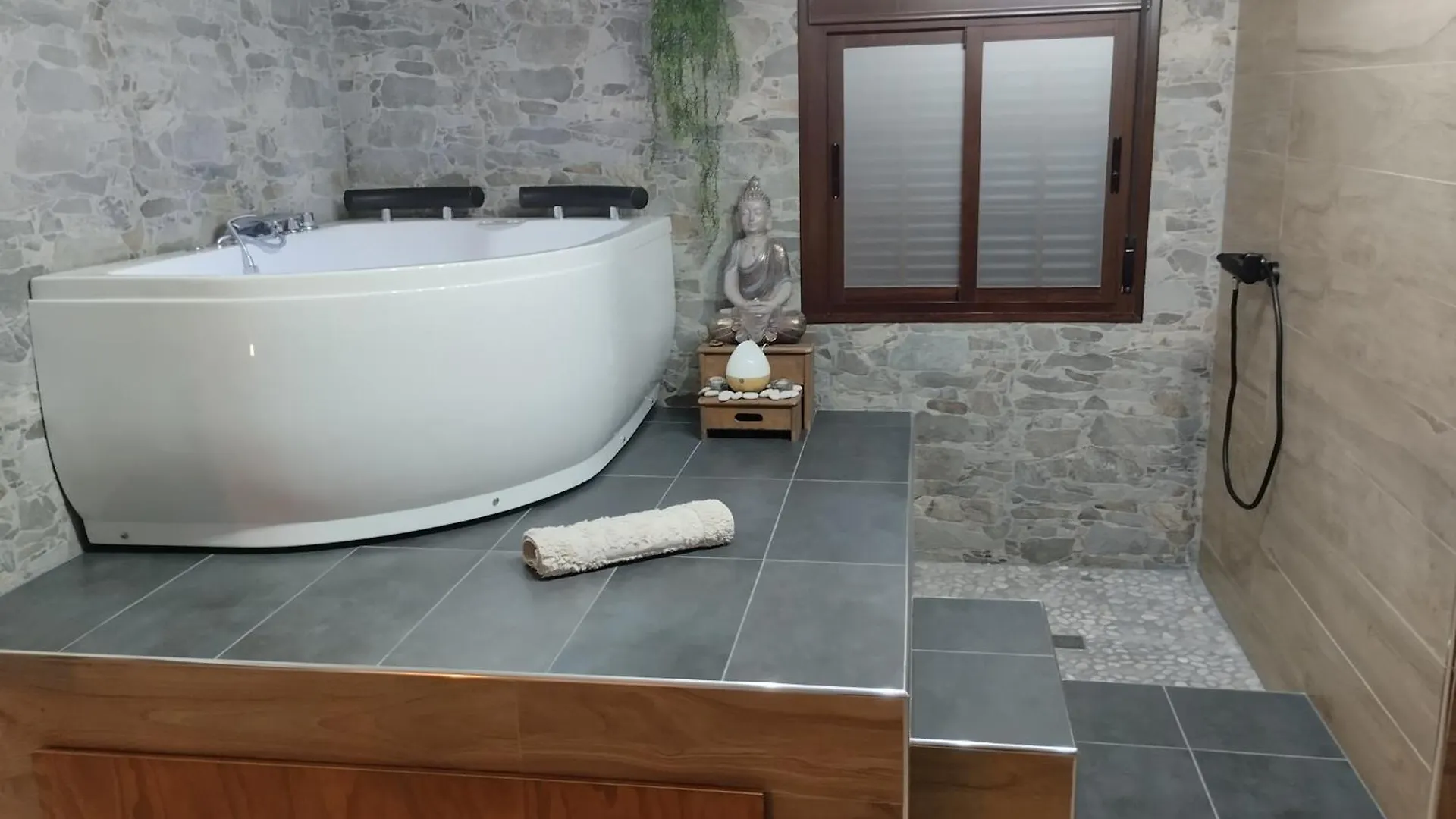 Estudio Jacuzzi Luz De Jerez Jerez de la Frontera Apartment