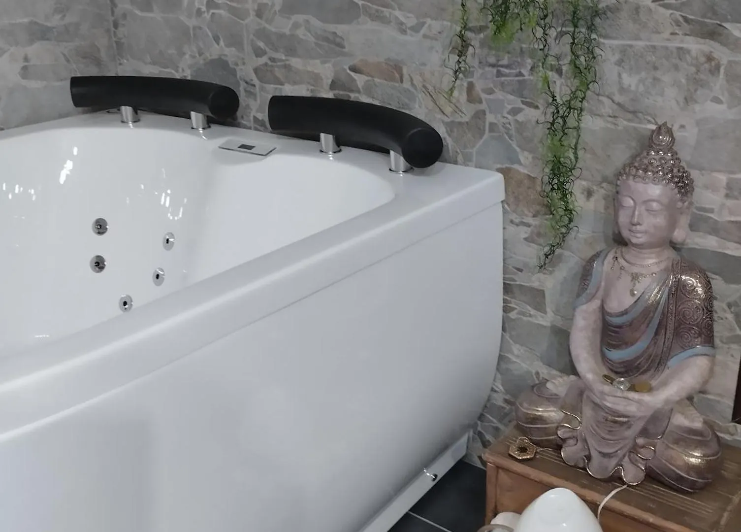 Estudio Jacuzzi Luz De Jerez Jerez de la Frontera Spagna